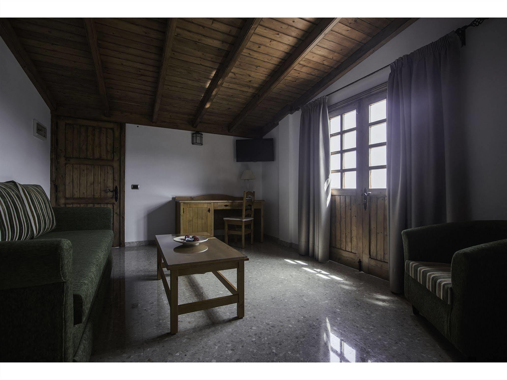 Hotel Melva Suite Фиргас Экстерьер фото